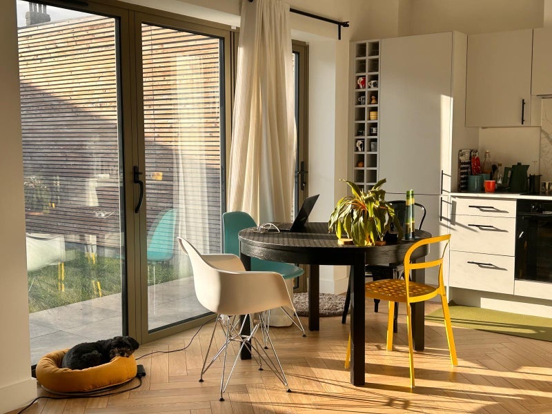 Room Stanstead Road in Greater London