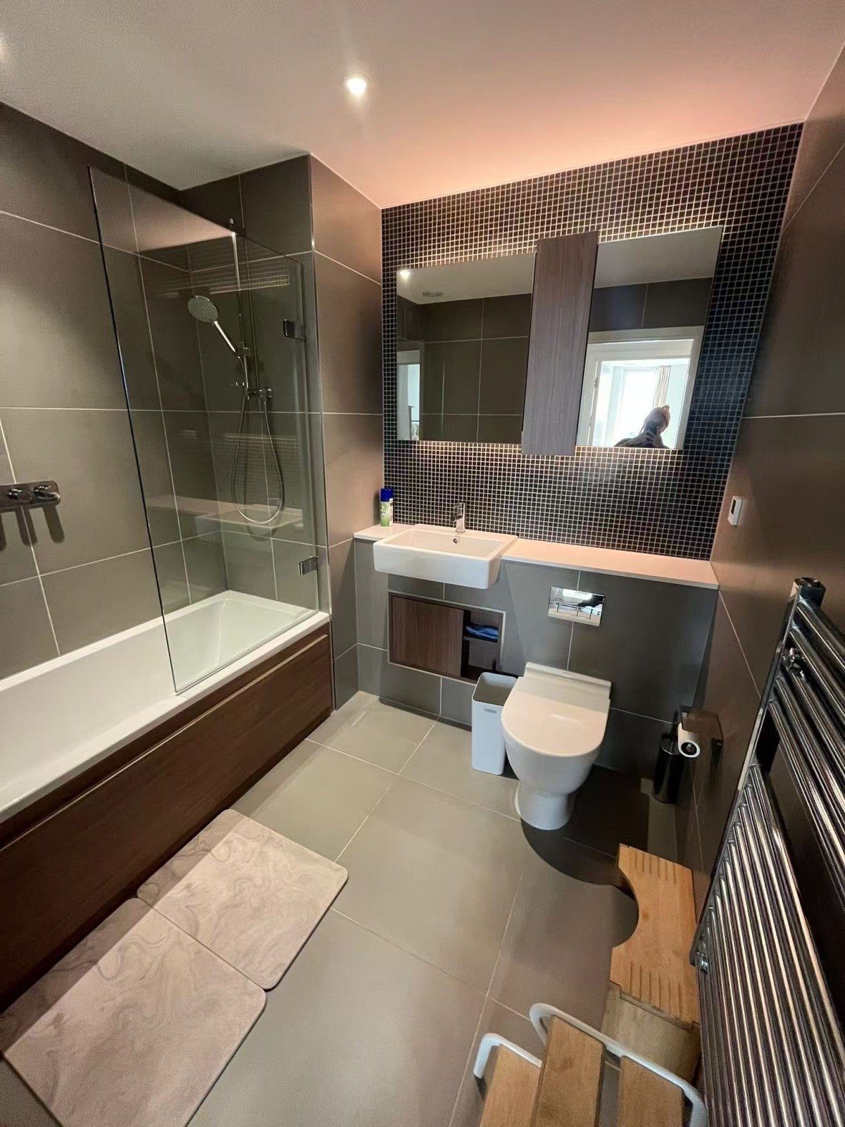 Flat Blackstock Road in Greater London