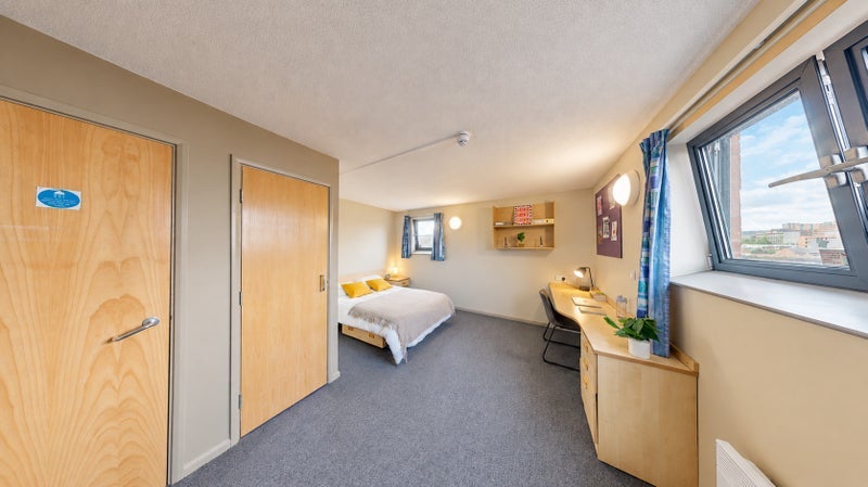 Room Leadmill Road in Sheffield