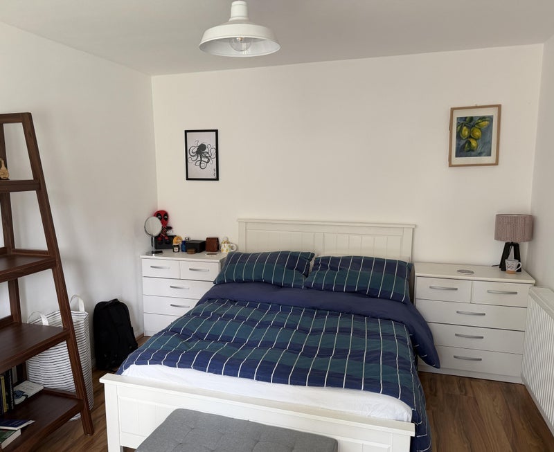 Room Langdale Close in Greater London