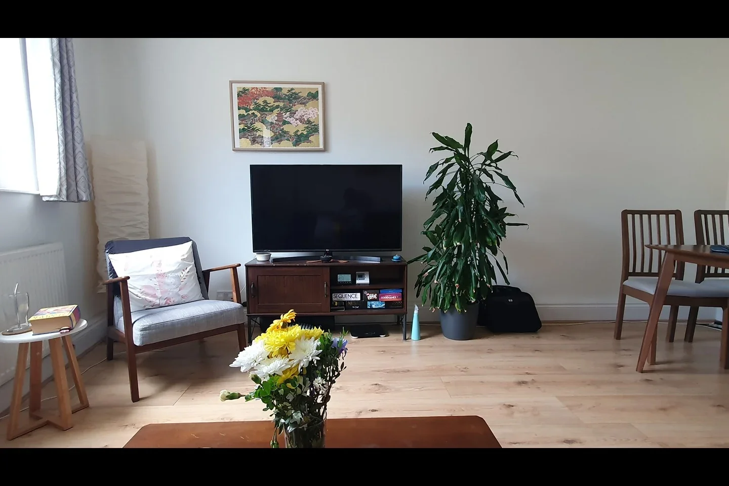 Flat Century Yard in Greater London