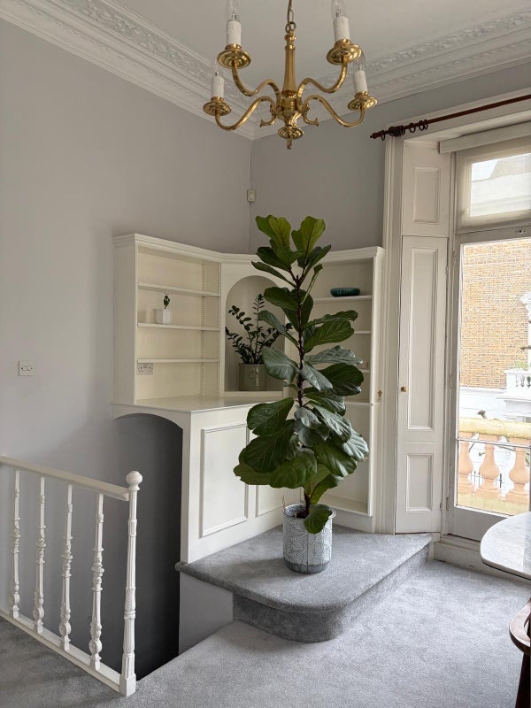 Room Winchester Street in City of Westminster