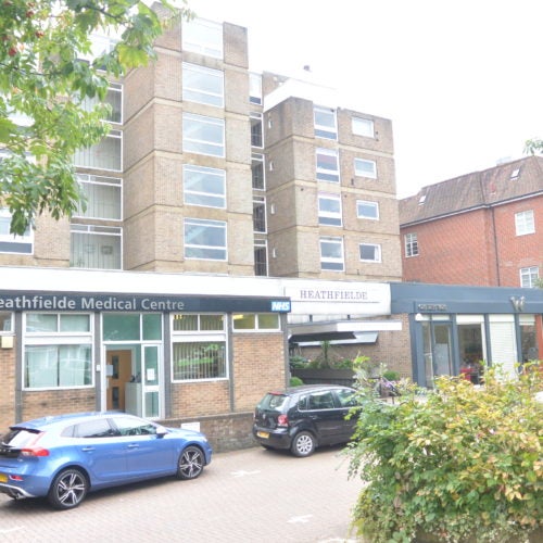 Flat Lyttelton Road in Greater London