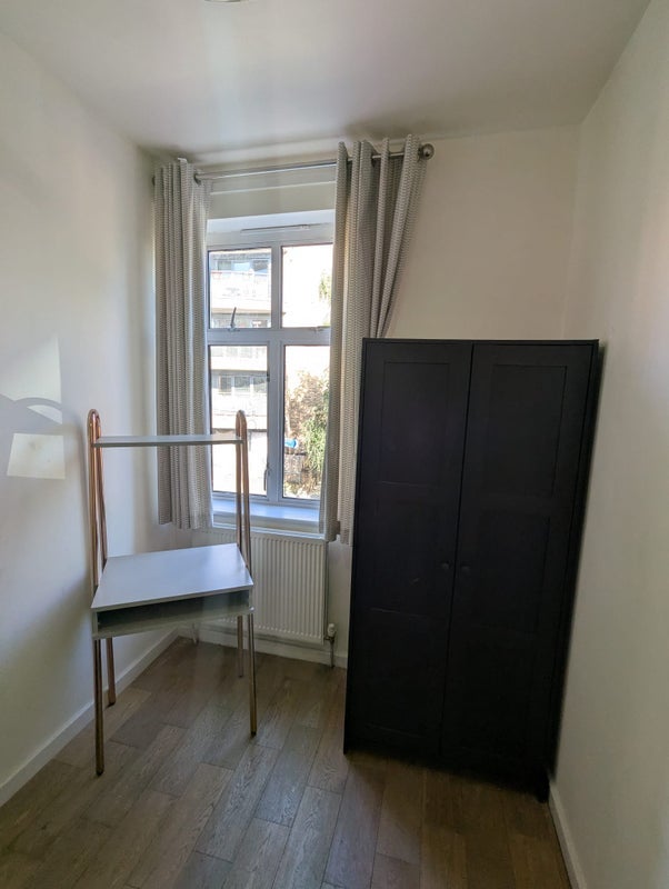 Room Elswick Street in Greater London