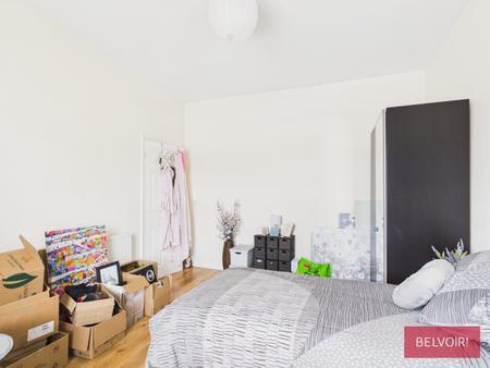 Flat Rhosddu Road in Wrexham