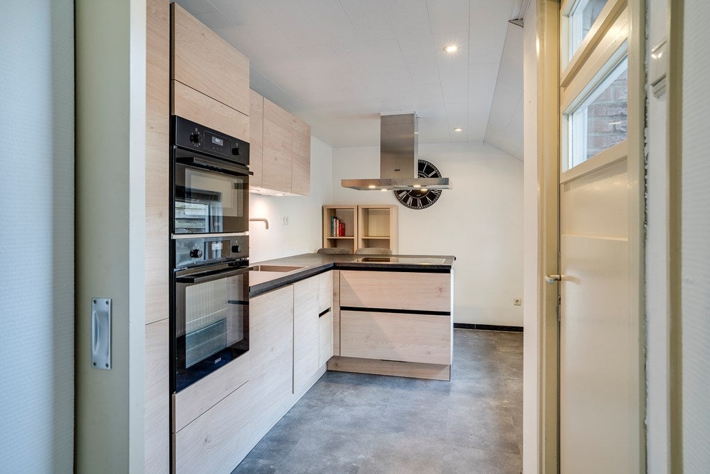Tussenwoning te koop: Salvatorstraat 20, Susteren