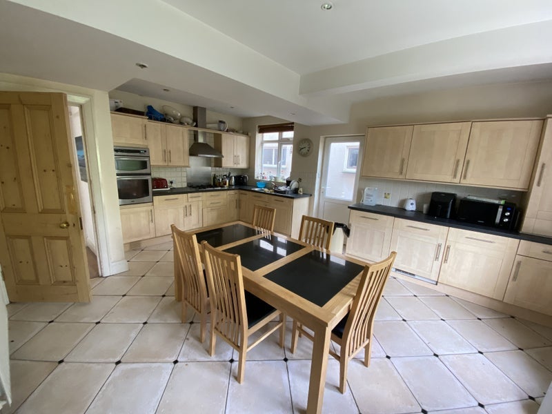 Room William Road in Bournemouth