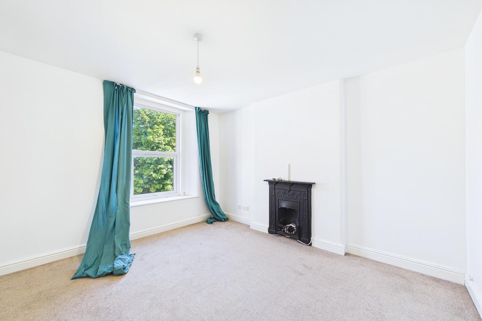 Flat Central Way in Clevedon