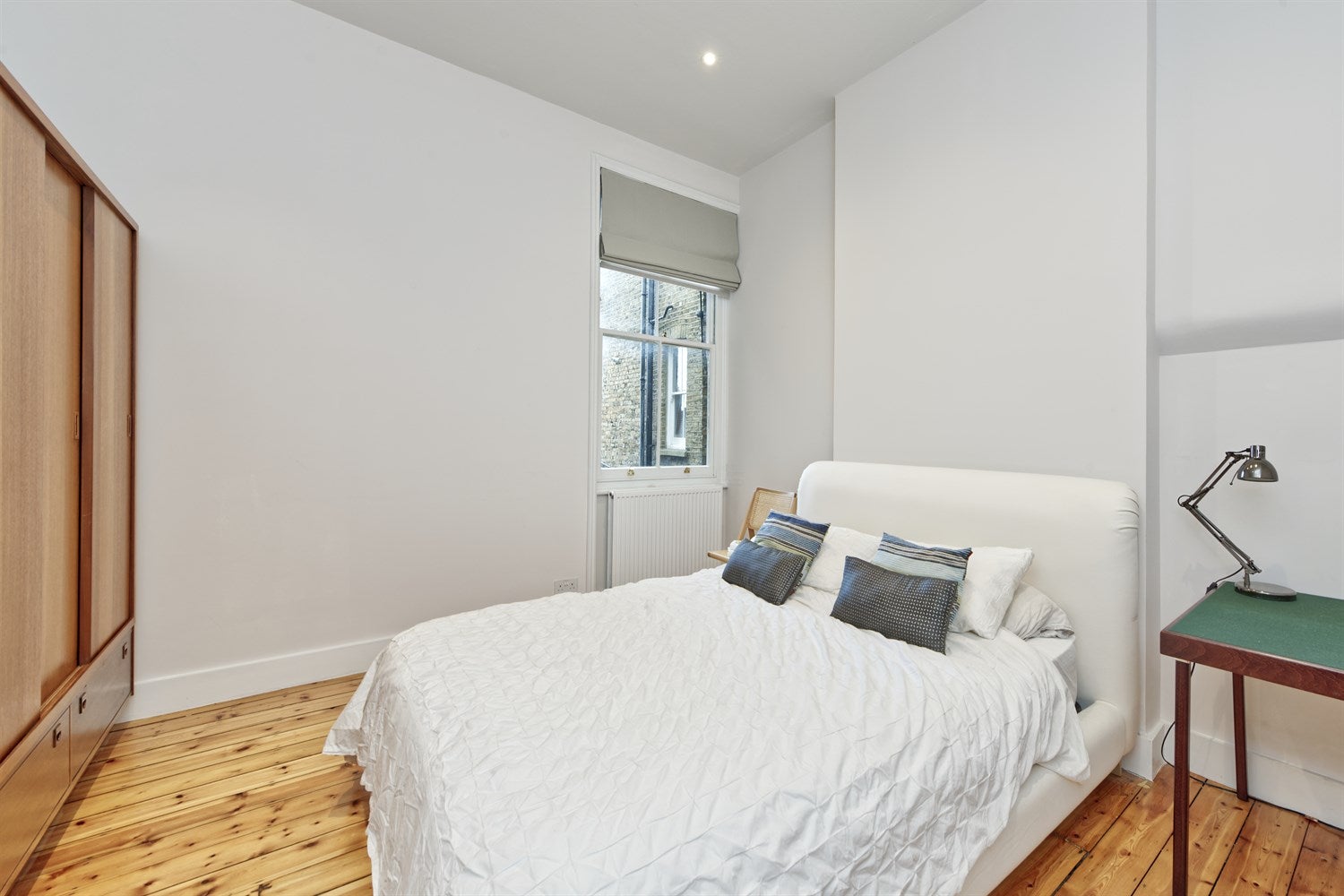Flat St Helens Gardens in Greater London