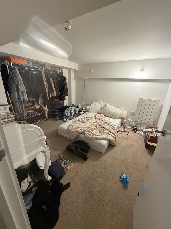 Room Duke of Wellington Avenue in Greater London