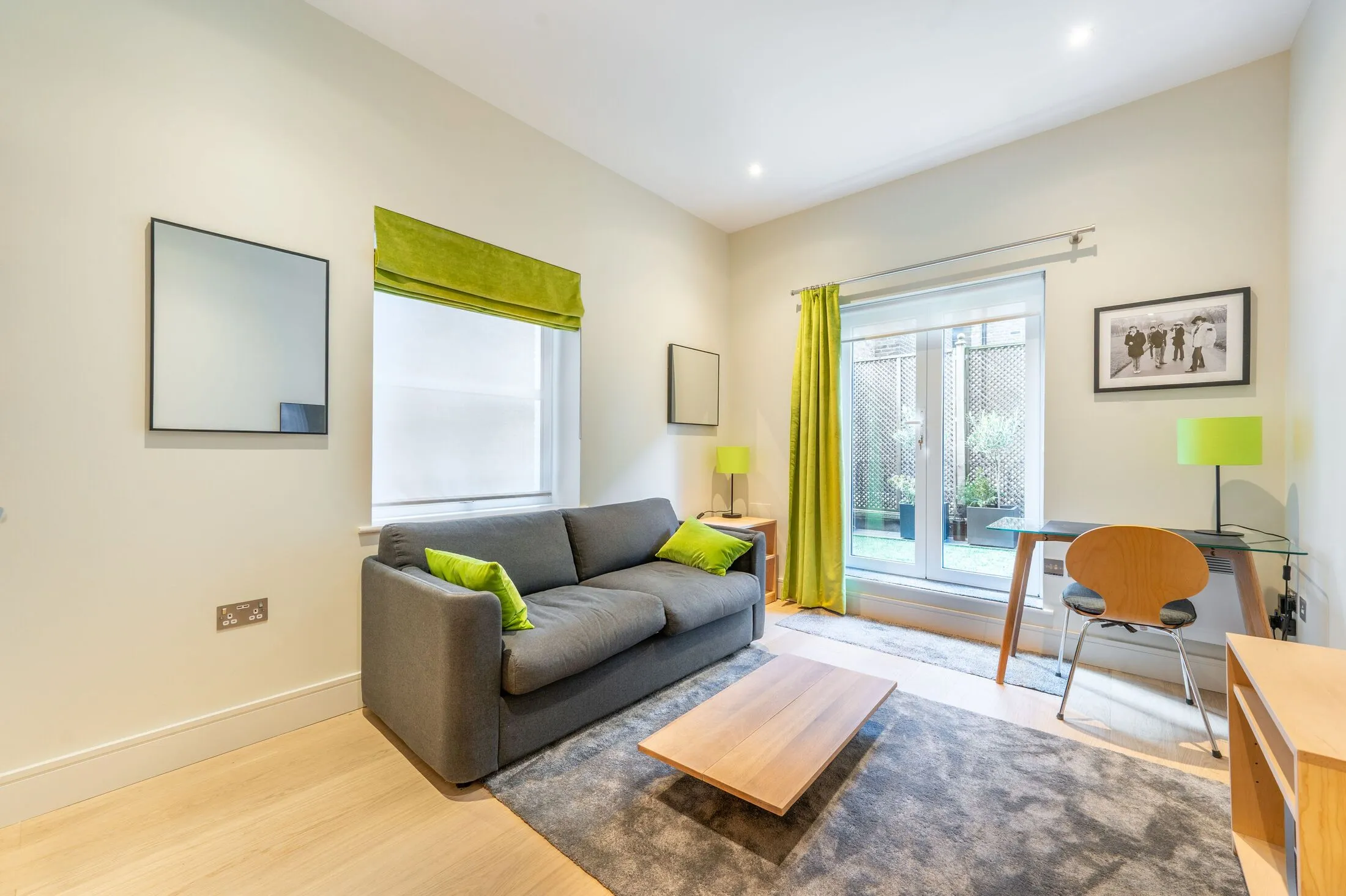 Flat Queensborough Terrace in City of Westminster