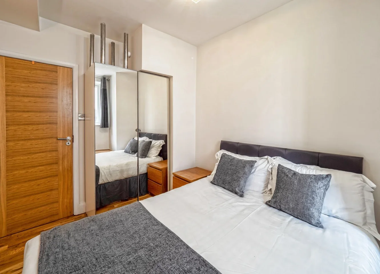 Flat Old Marylebone Road in City of Westminster