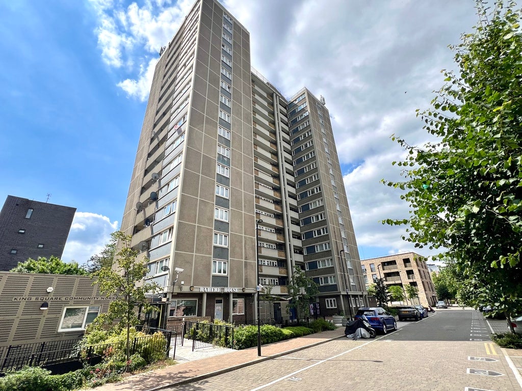 Flat Central Street in Greater London
