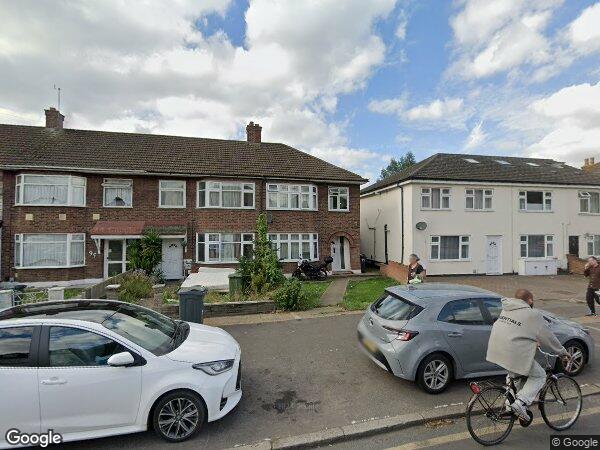 House Whalebone Lane South in Greater London