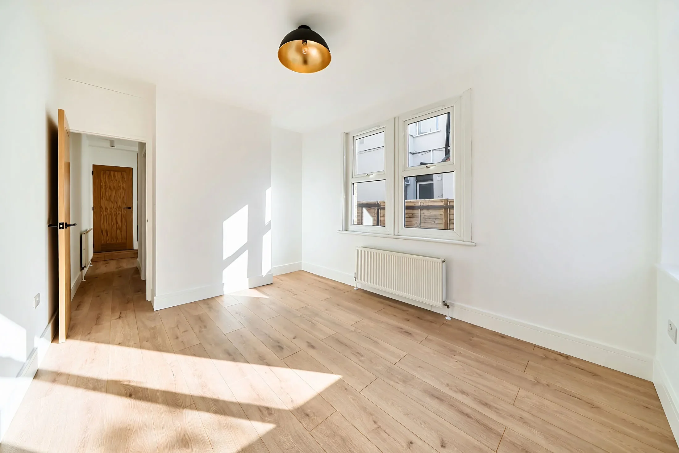 Flat Regina Road in Greater London