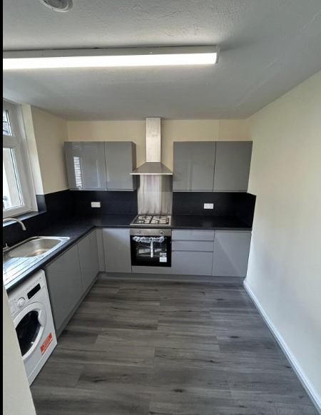 Room Cambridge Heath Road in Greater London