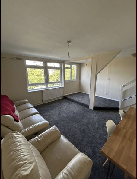 Room Cambridge Heath Road in Greater London