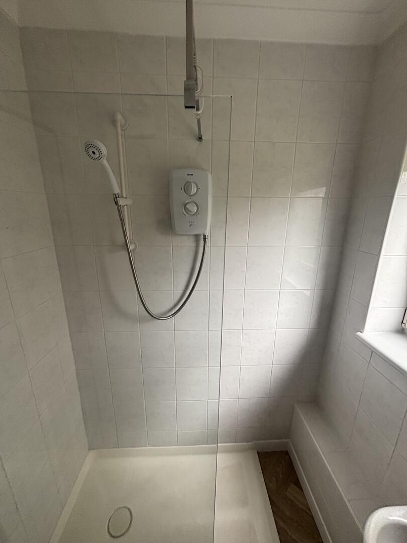 Flat Roseberry Place in Bothwell