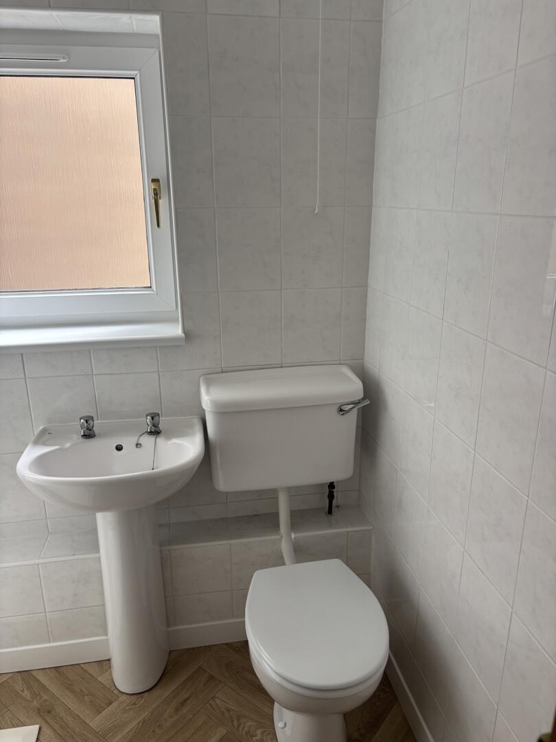 Flat Roseberry Place in Bothwell