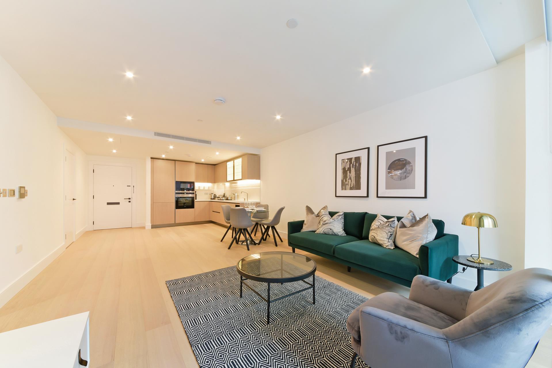Flat Palmer Road in Greater London