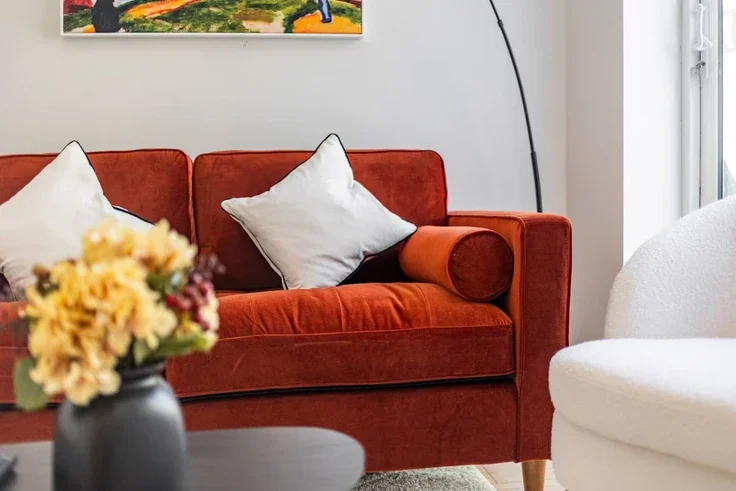 Flat Woodlands Close in Greater London