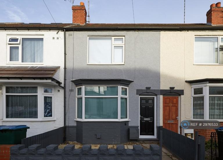 Flat Terry Road in Coventry