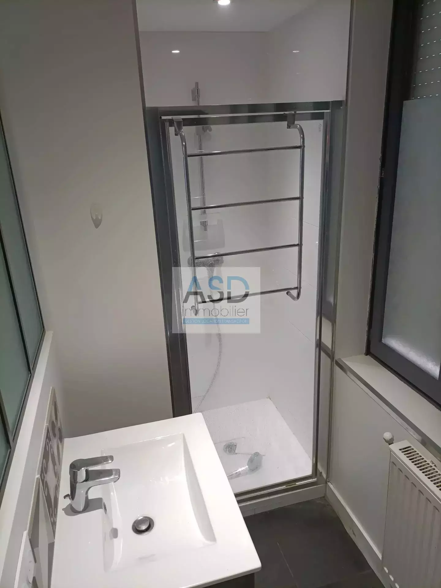 Flat Rue Édouard Vaillant in Lille