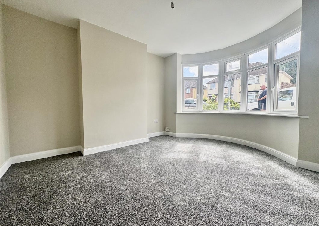 House Rosemary Crescent in Coseley