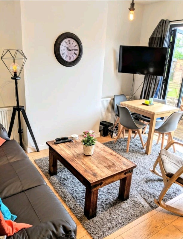 Room Church Walk in Greater London