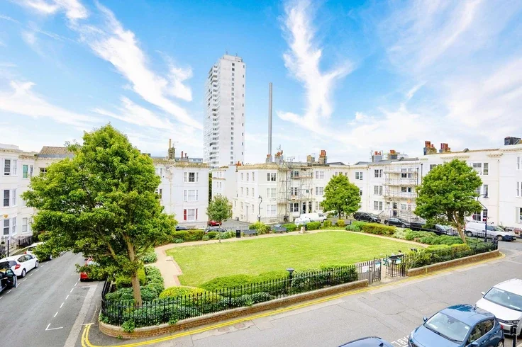 Flat Clarence Square in Brighton