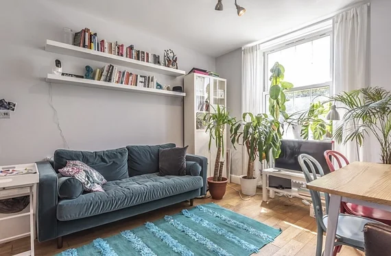 Flat Keith Grove in Greater London