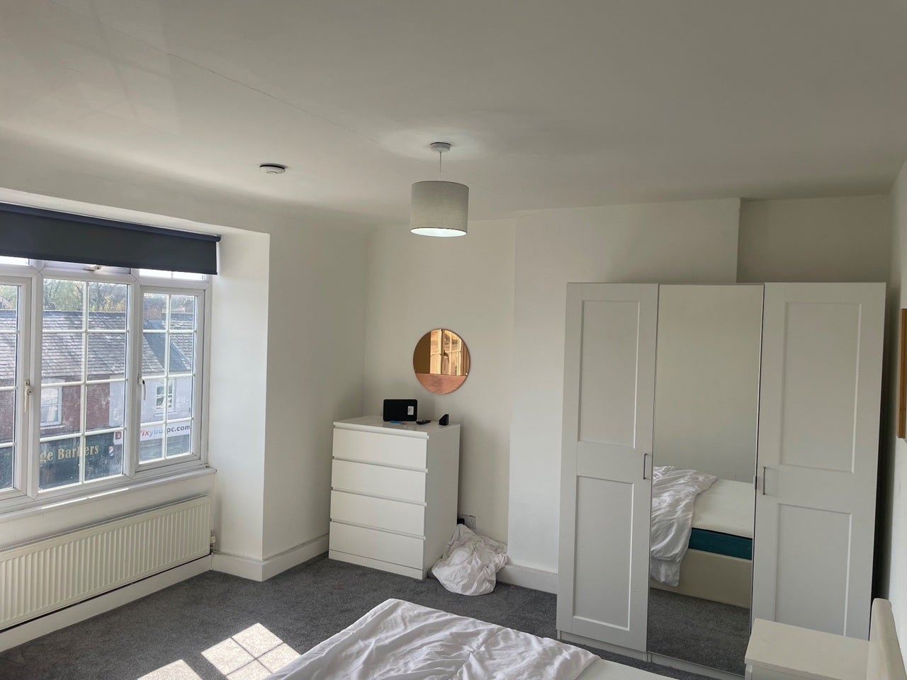 Room High Street in Epsom and Ewell