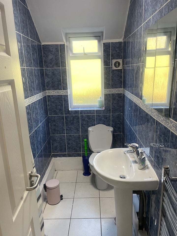 Room High Street in Epsom and Ewell