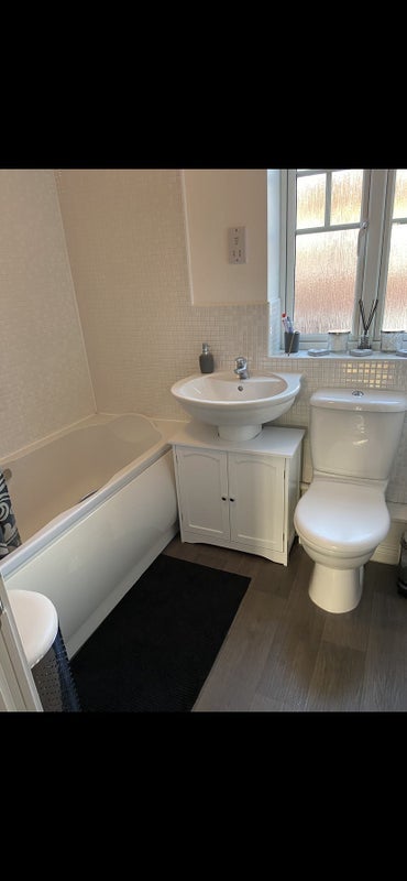 Room Attenborough Close in Oadby and Wigston