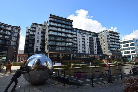 Flat Chadwick Street in Leeds