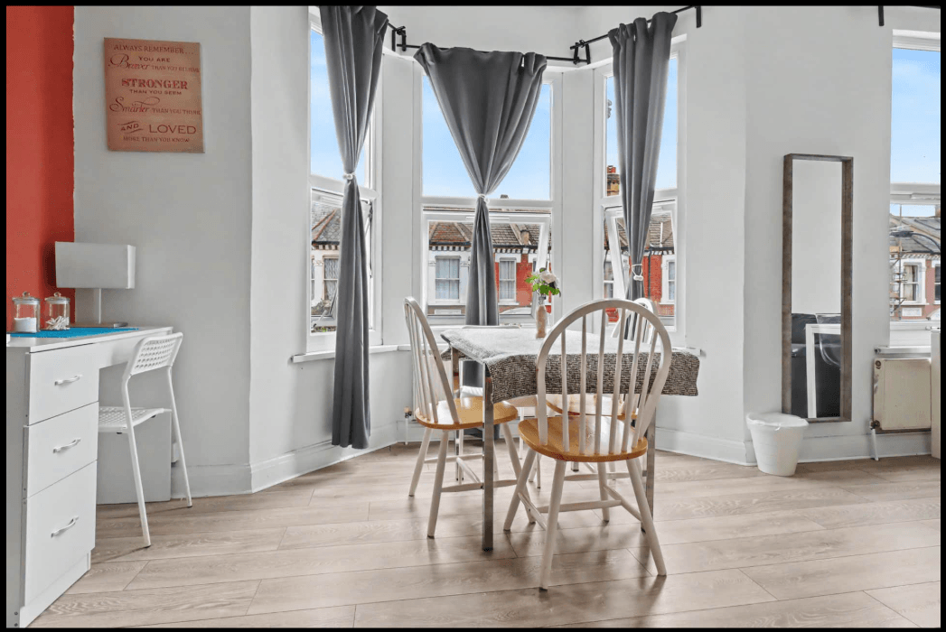 Flat Pennard Road in London
