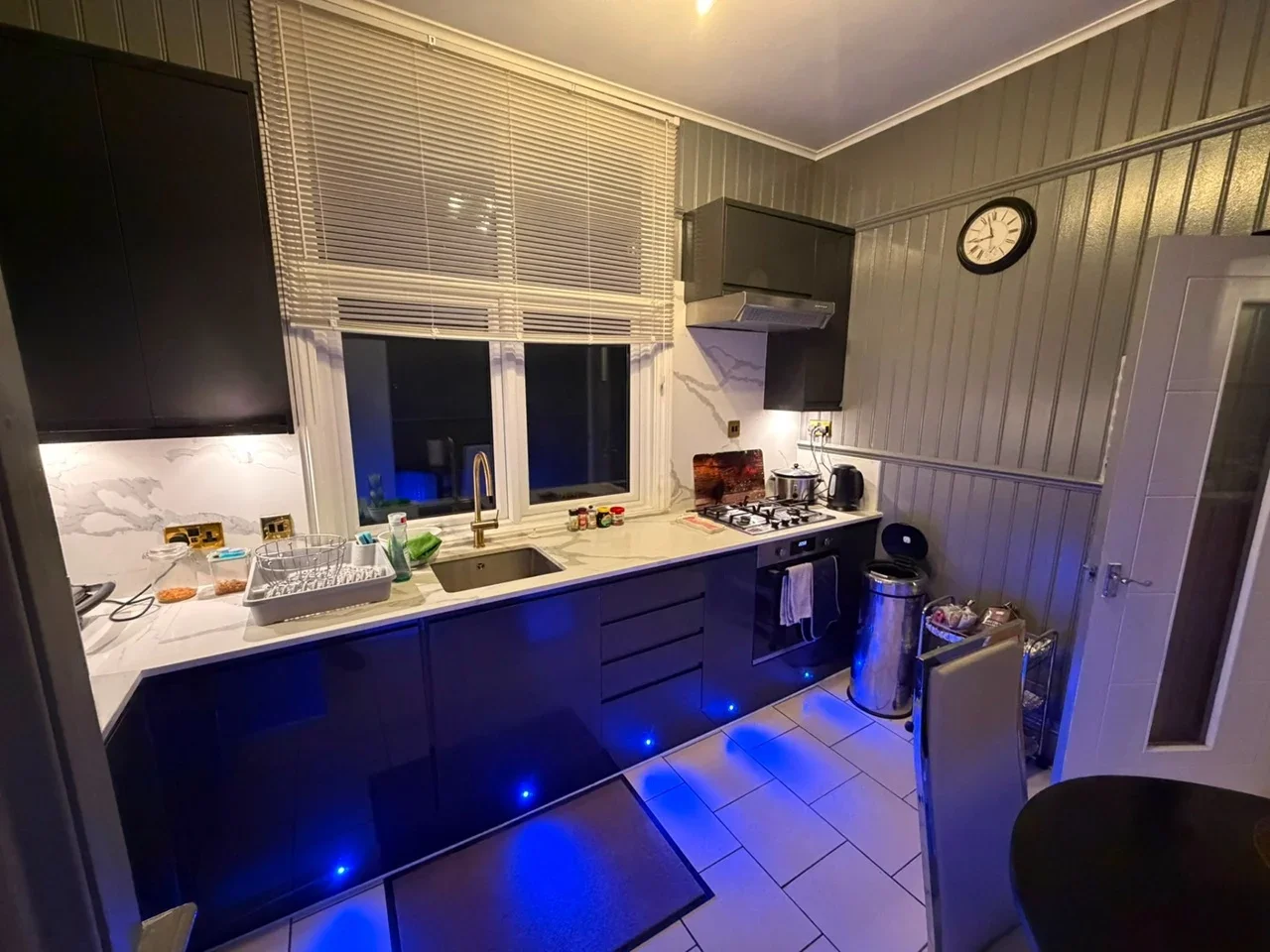 Flat Upton Road in Watford