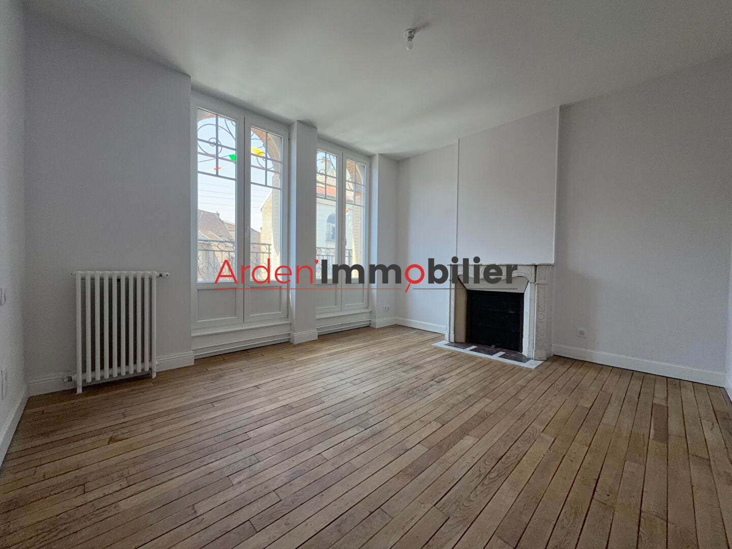 Flat Rue De Rethel in Coucy