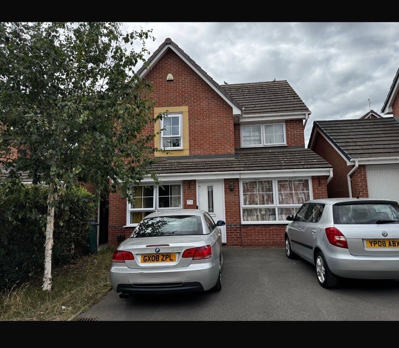 Room Marjorie Way in Coventry
