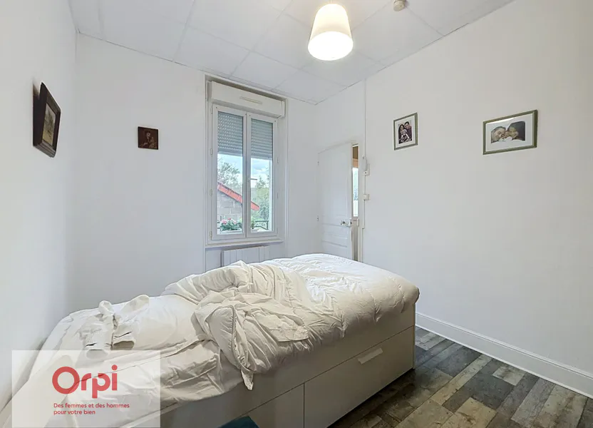 Flat Avenue des Étourneaux in Montluçon