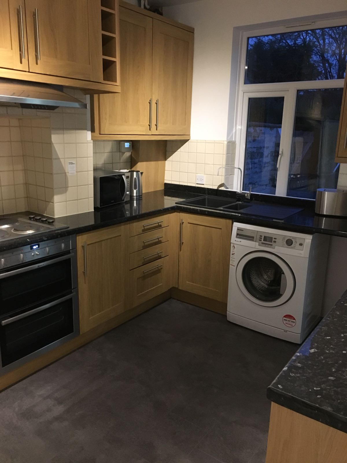 Room Kingsley Road in Maidstone