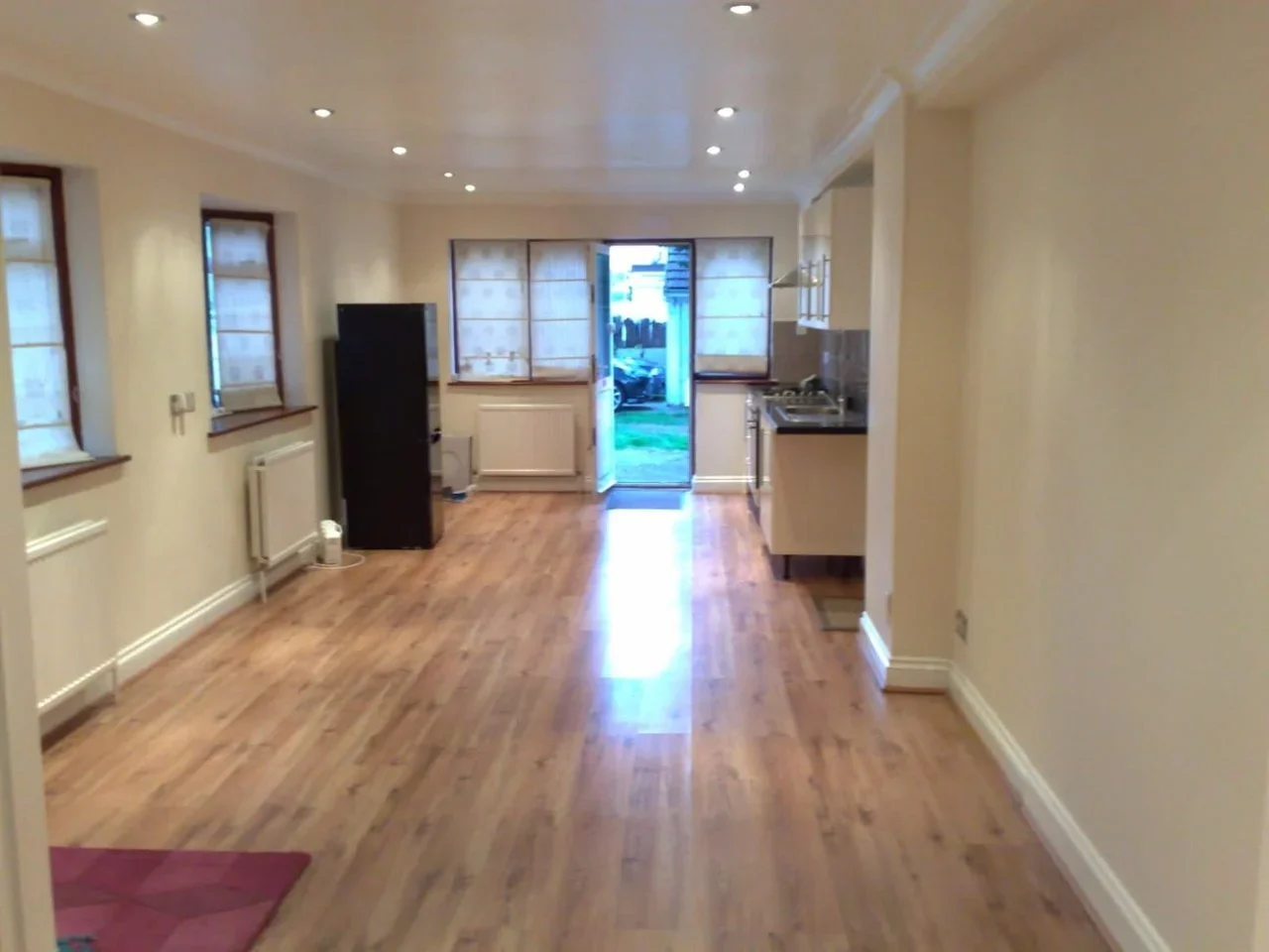 Flat St Nicholas Avenue in Greater London