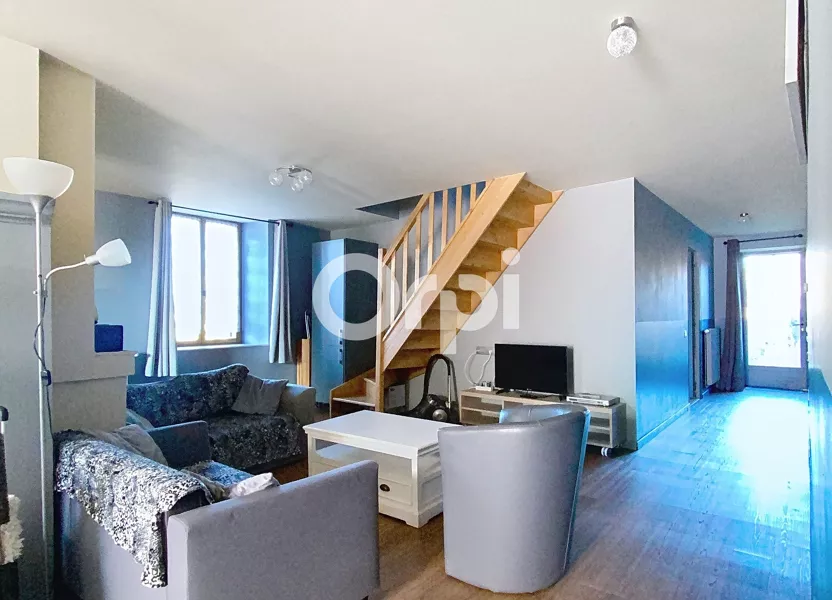 Appartement D 32 à Chassey-Beaupré
