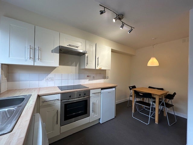 Flat Jute Street in Aberdeen City