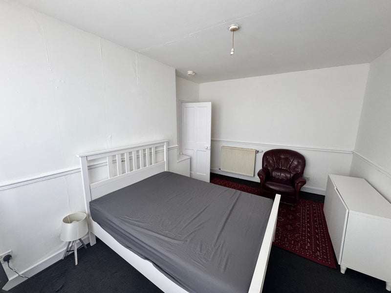 Room Woodville Street in Glasgow