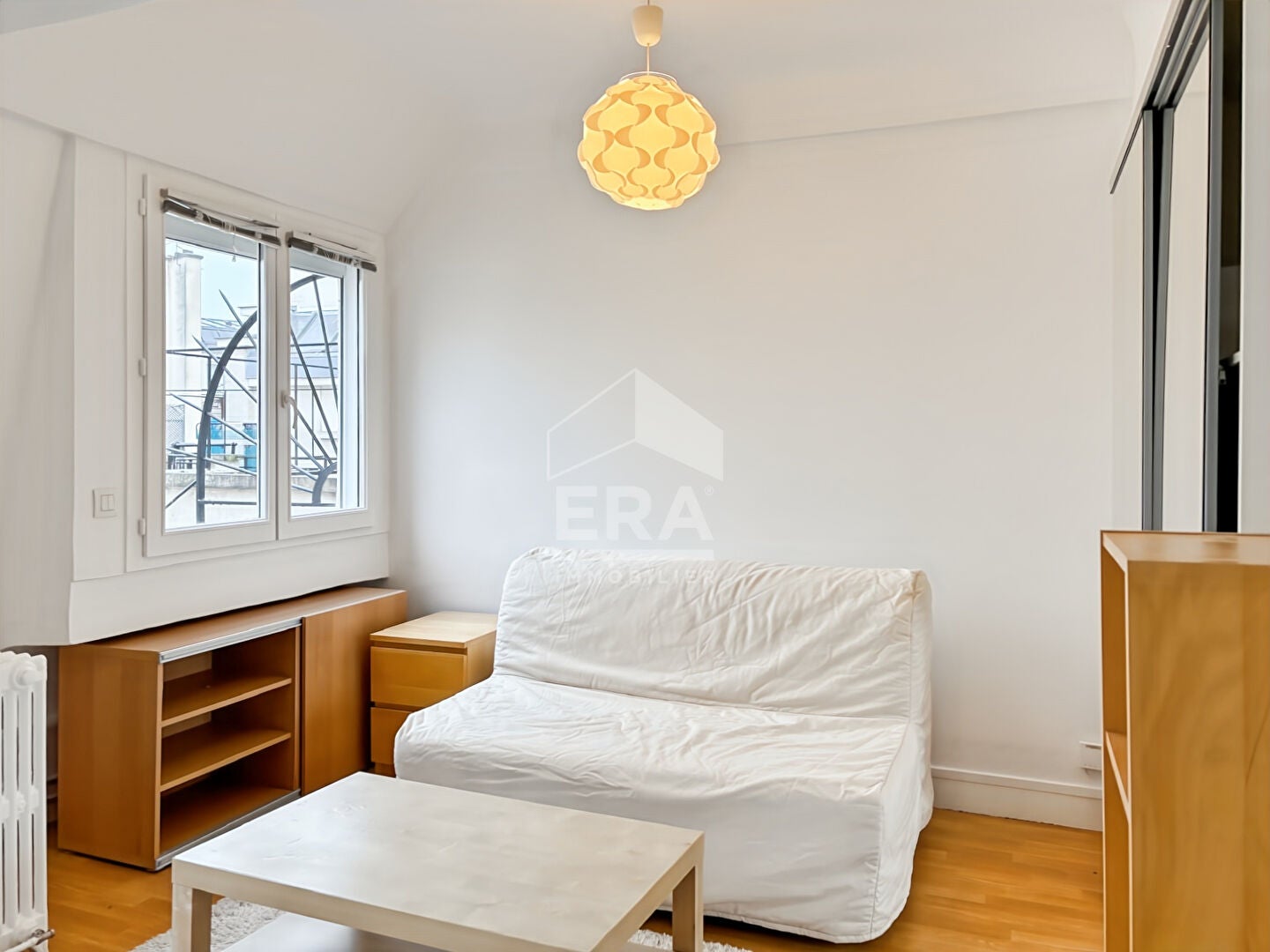 Flat Rue Mignard in Paris