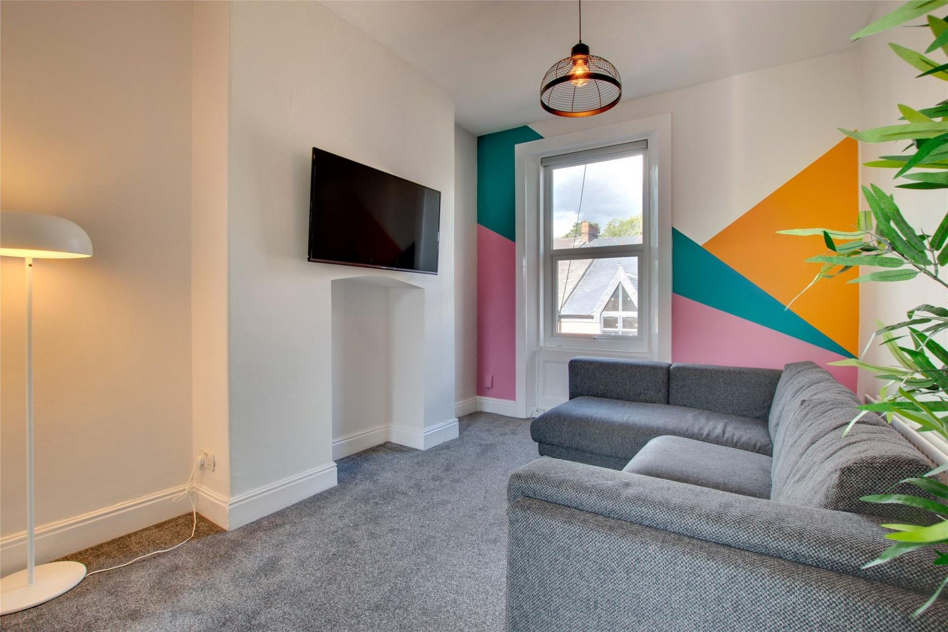Flat Clayton Road in Newcastle upon Tyne