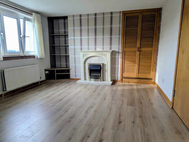 Flat Glenacre Street in Glasgow