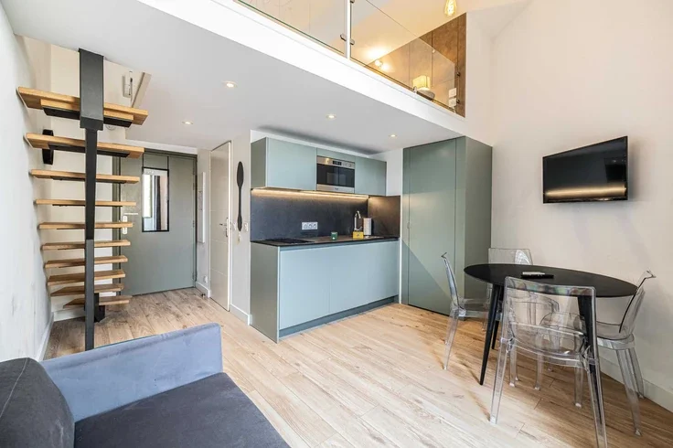 Appartement Place Garibaldi à Nice