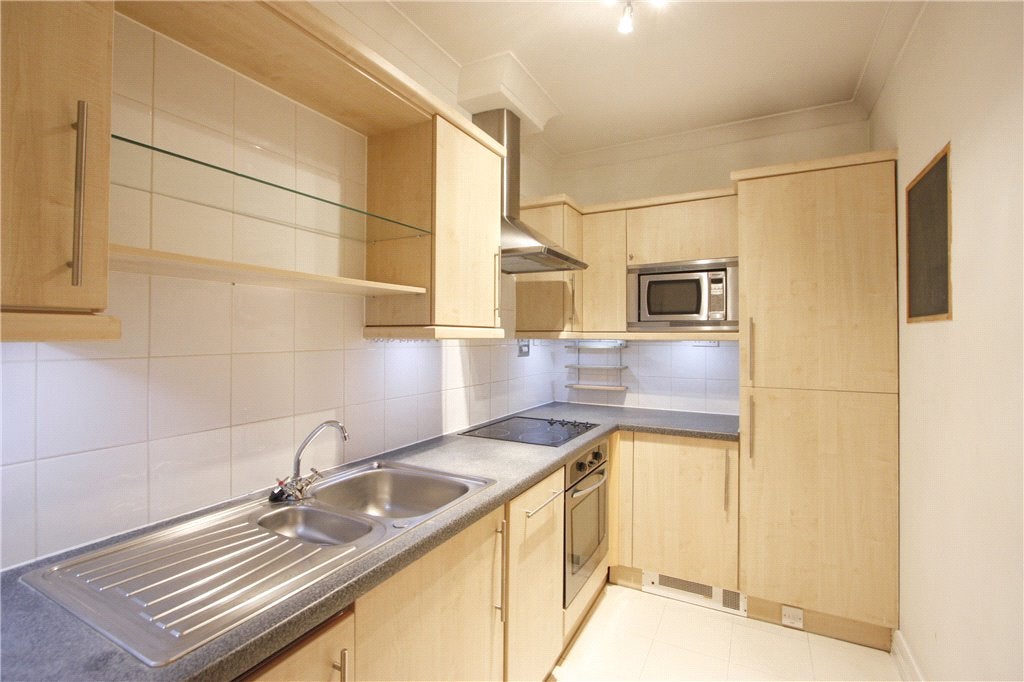 Flat The Grange in Greater London